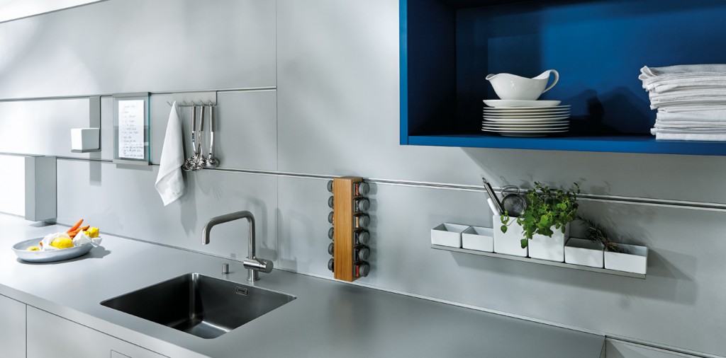 Schuller Next 125 kitchens - NX 500 Stone grey satin handle-less - 2