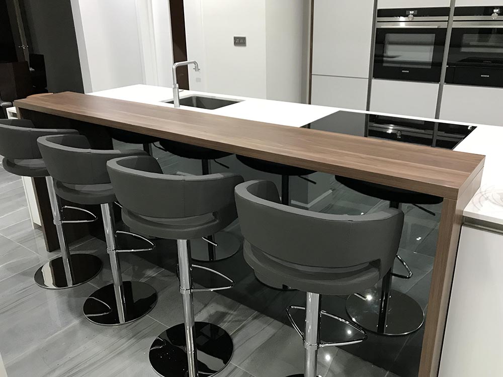 Next 125 NX 902 Glass Gloss Crystal Grey Breakfast Bar