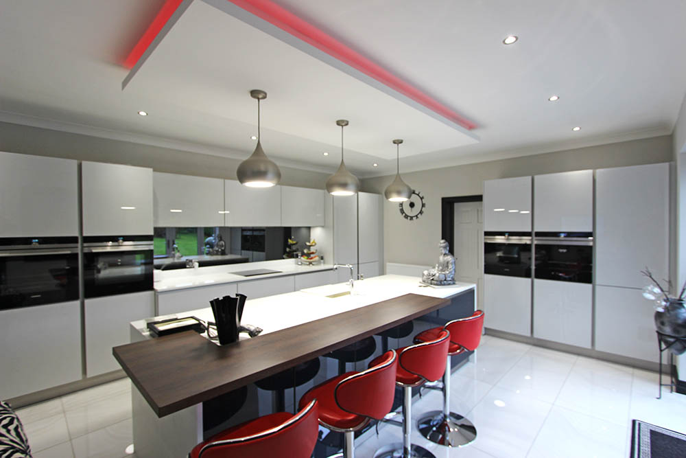 Schüller Next 125 White Glassline Kitchen in Warrington