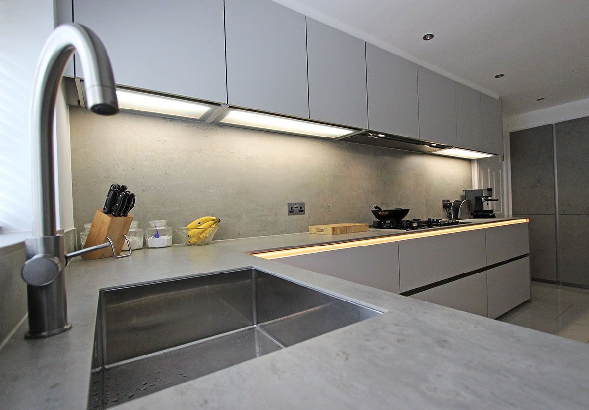 Concrete Ceramic Finish and Gas Hob